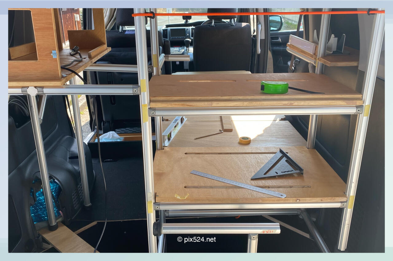 RK5車中泊仕様にカスタマイズ-フレーム編:車内の棚造りで生活空間構築
